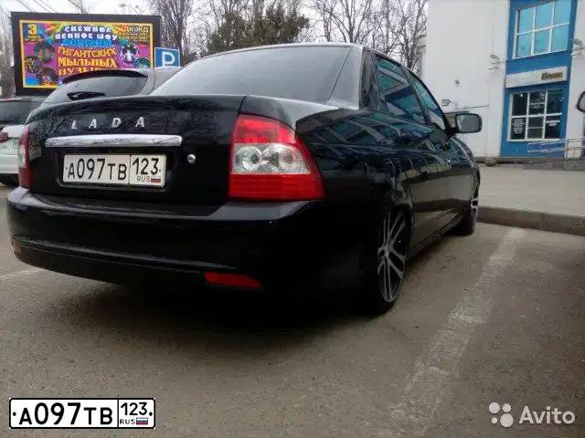 Фото автомобиля LADA 2170 PRIORA, 2014 — госномер А618ВМ17. Цвет: ЧЕРНЫЙ