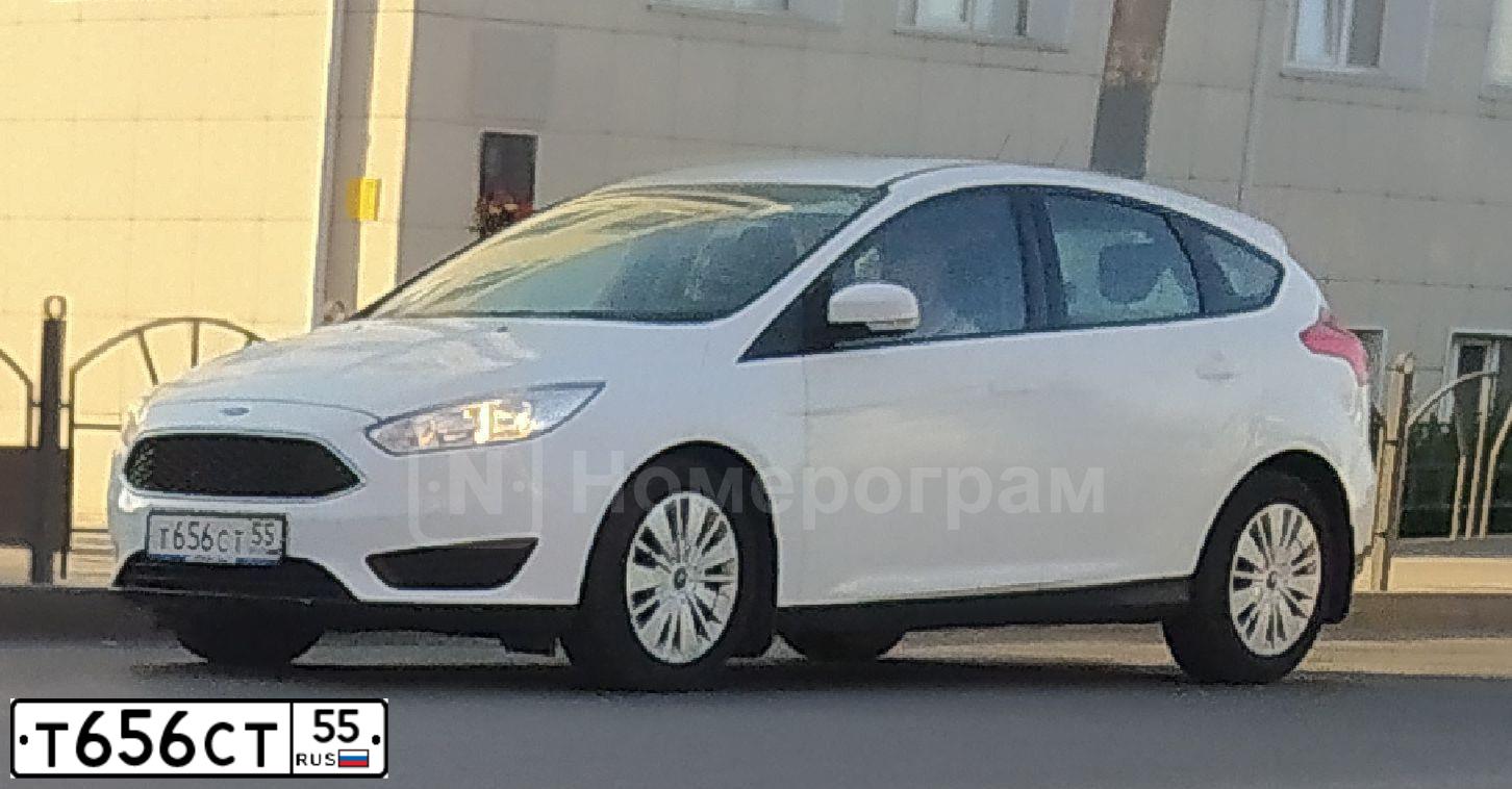 Фото автомобиля FORD D FOCUS, 2016 — госномер Т656СТ55. Цвет: Белый