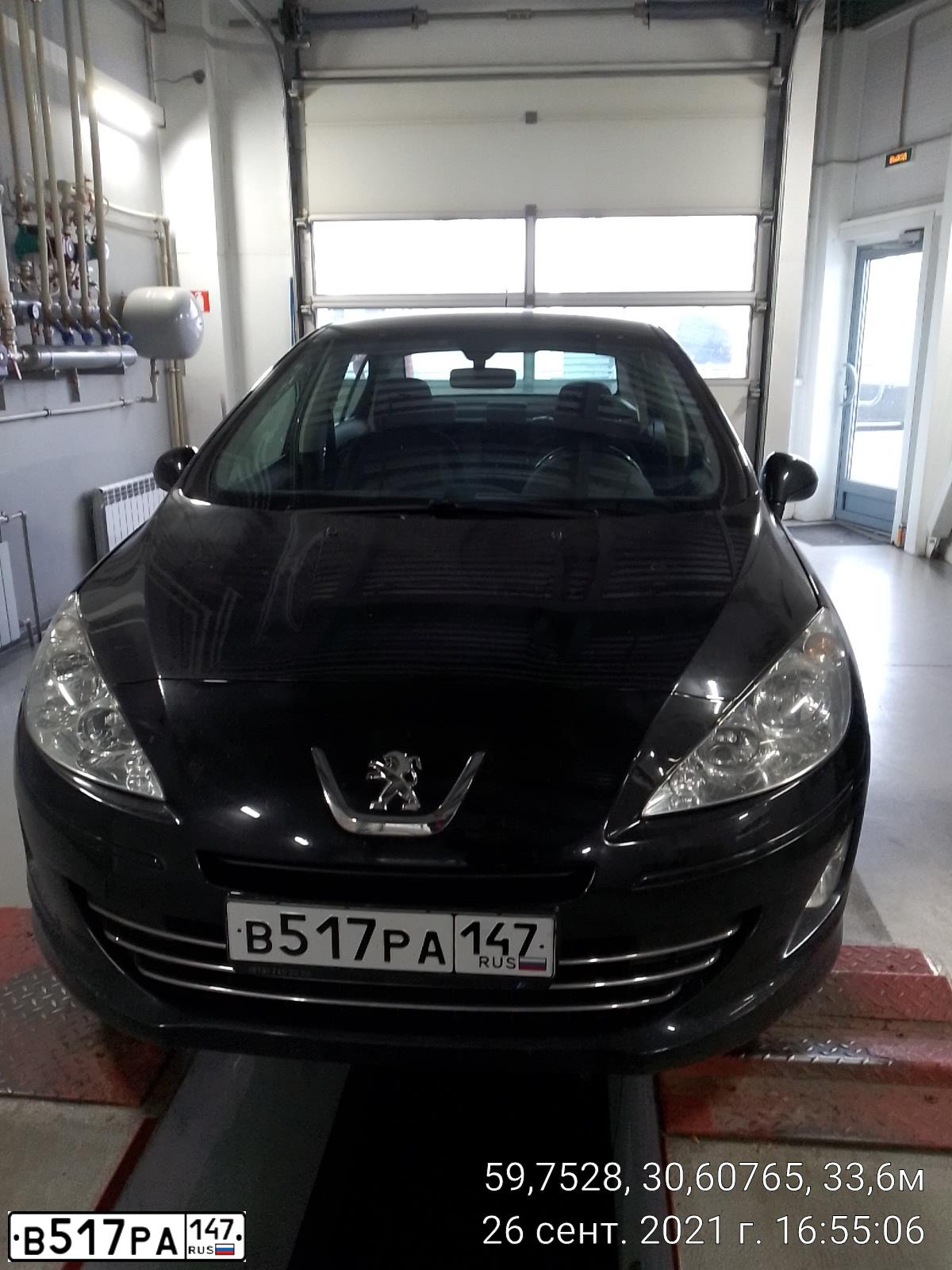 Фото автомобиля PEUGEOT 408, 2014 — госномер В517РА147. Цвет: ЧЕРНЫЙ