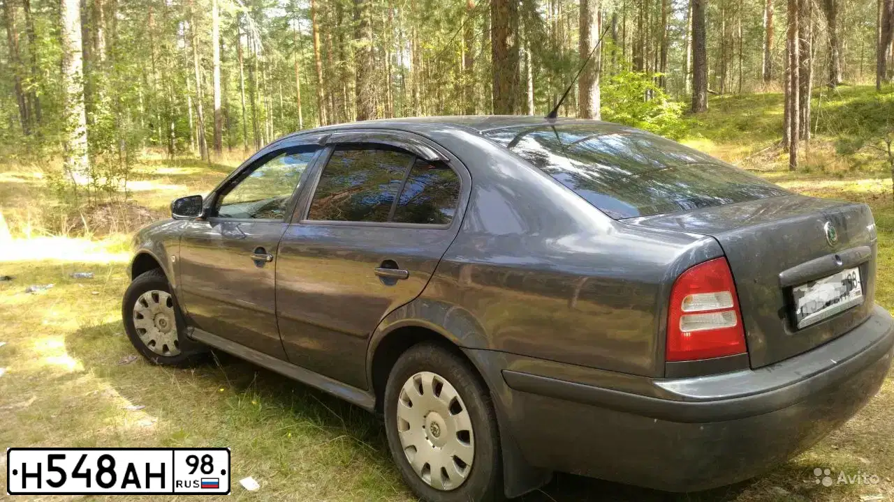 Фото автомобиля SKODA OCTAVIA, 2006 — госномер В020КА761. Цвет: ТЕМНО-СЕРЫЙ