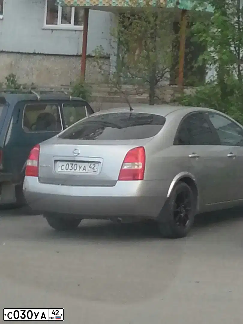 Фото автомобиля MERCEDES C-KLASSE, 2005 — госномер Т070ВС142. Цвет: ЧЕРНЫЙ