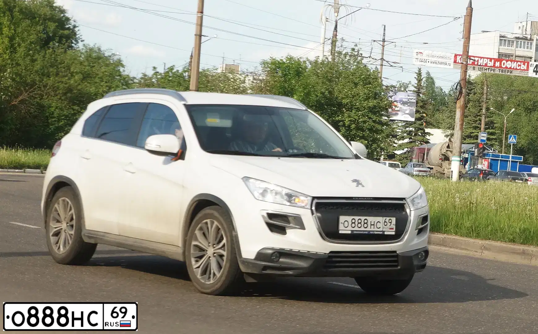 Фото автомобиля TOYOTA RAV4, 2010 — госномер К844ОА35. Цвет: Белый
