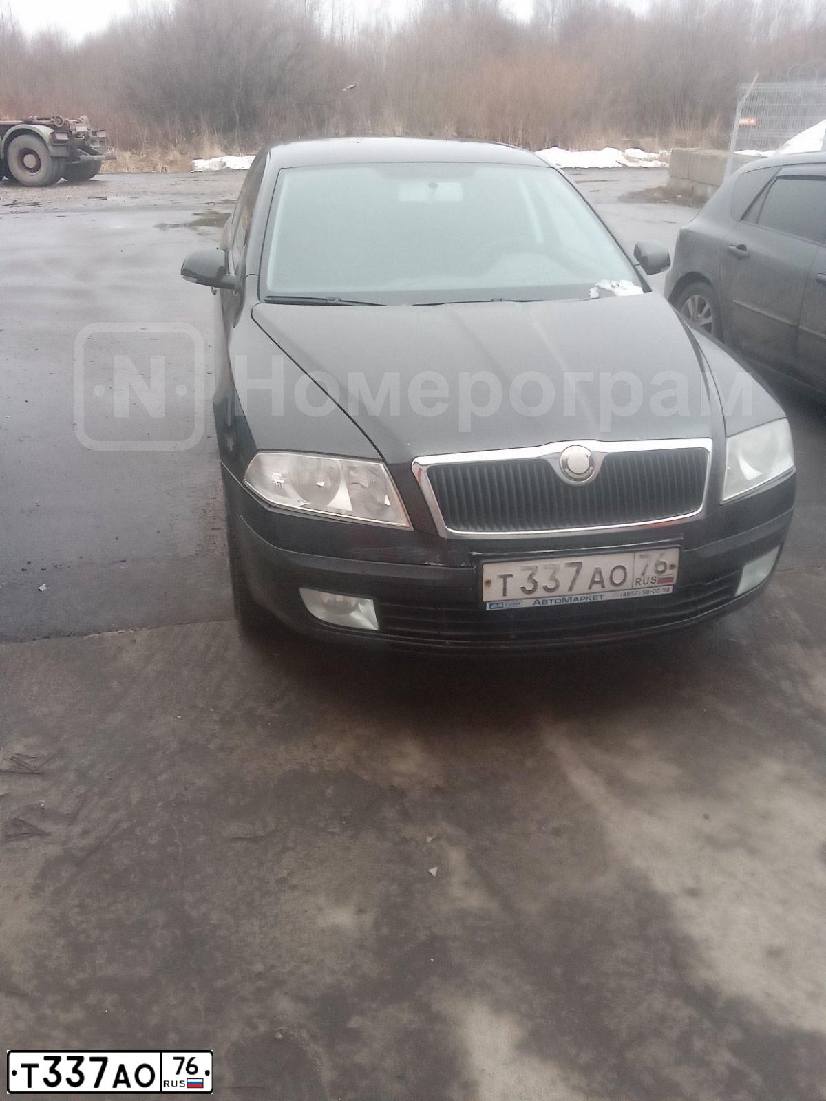 Фото автомобиля SKODA OCTAVIA, 2008 — госномер Т337АО76. Цвет: ЧЕРНЫЙ