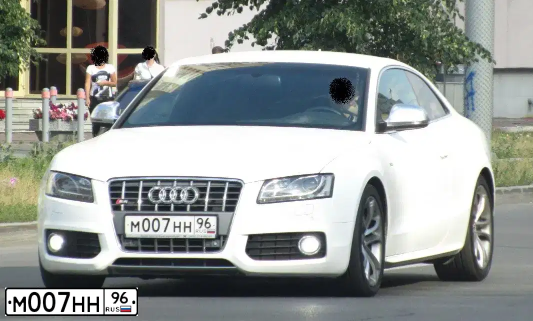 Фото автомобиля AUDI A6, 2012 — госномер М007НН96. Цвет: ЧЕРНЫЙ