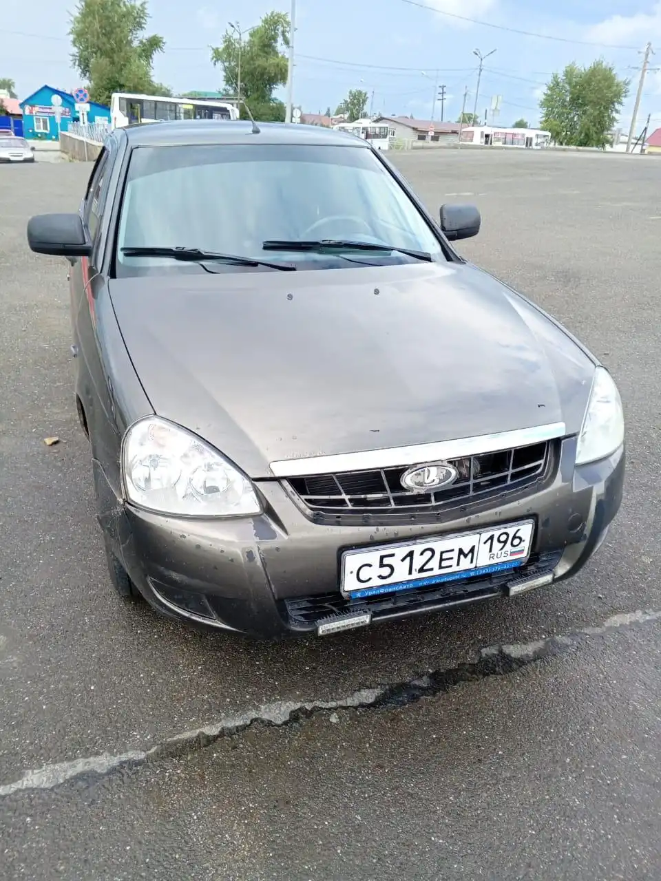 Фото автомобиля LADA PRIORA, 2012 — госномер Т155РВ196. Цвет: ТЕМНО-СЕРО-ЗЕЛЕНЫЙ