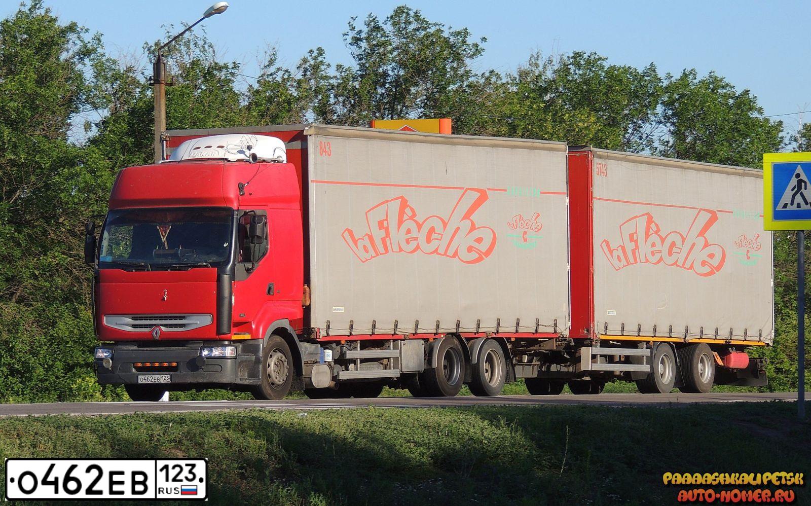 Фото автомобиля RENAULT PREMIUM, 2002 — госномер М344ВУ762. Цвет: Красный