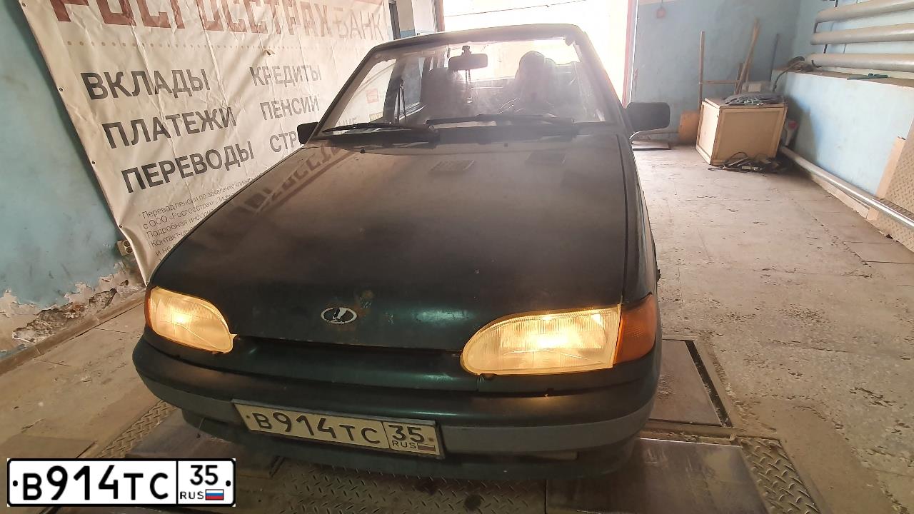 Фото автомобиля LADA 2115, 2002 — госномер М336НО35