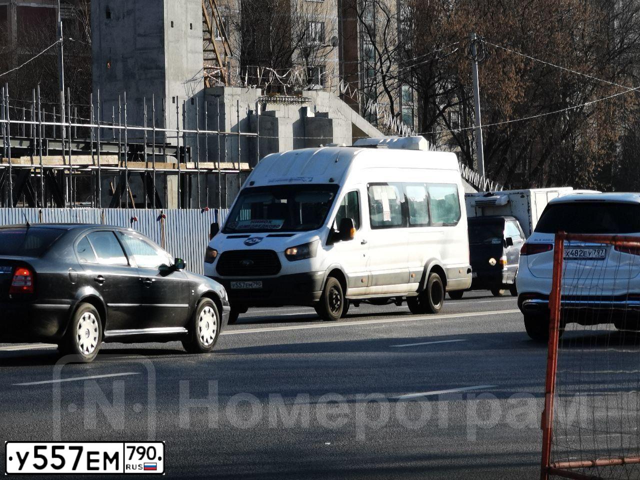 Фото автомобиля FORD TRANSIT, 2016 — госномер М409НК13. Цвет: Белый