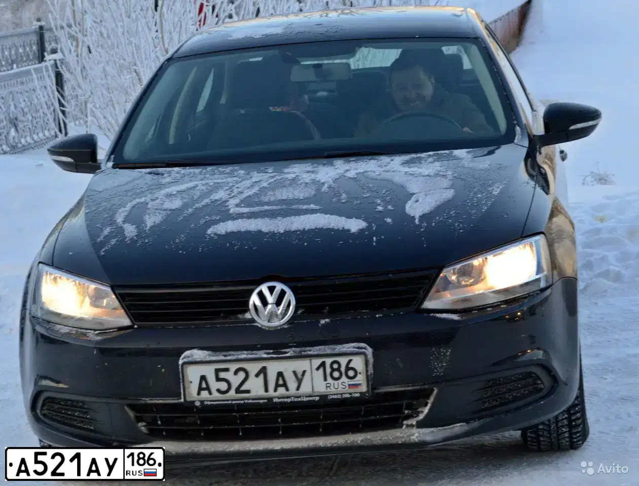 Фото автомобиля VOLKSWAGEN JETTA, 2014 — госномер В324ХМ702. Цвет: ЧЕРНЫЙ