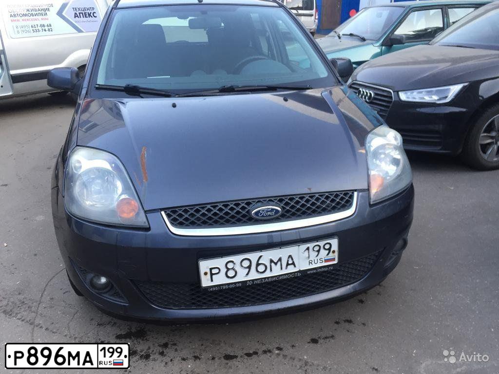 Фото автомобиля FORD FOCUS, 2012 — госномер М580РТ799. Цвет: СЕРО-КОРИЧНЕВЫЙ