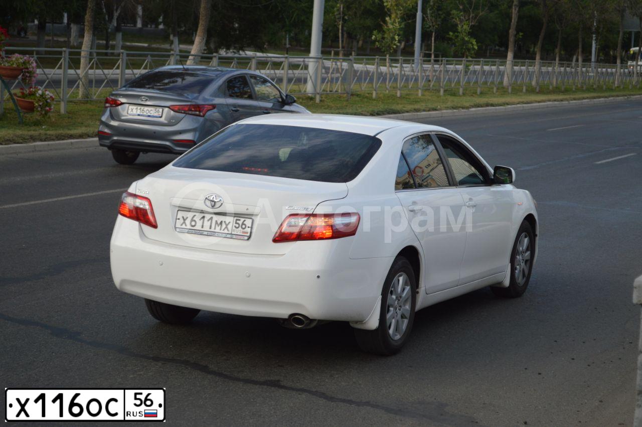 Фото автомобиля HYUNDAI SOLARIS, 2018 — госномер Х116ОС56. Цвет: Серый