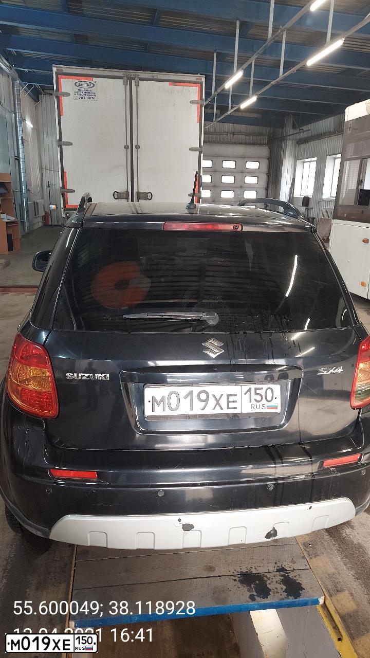 Фото автомобиля SUZUKI SX 4, 2008 — госномер М019ХЕ150. Цвет: ЧЕРНЫЙ
