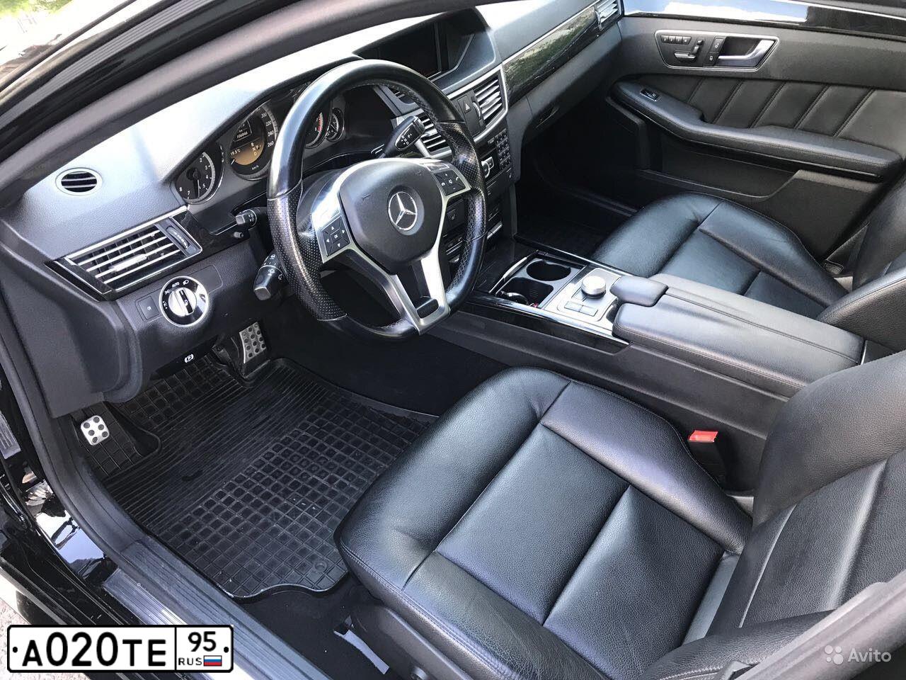 Фото автомобиля MERCEDES E-KLASSE, 2011 — госномер А020ТЕ95. Цвет: ЧЕРНЫЙ
