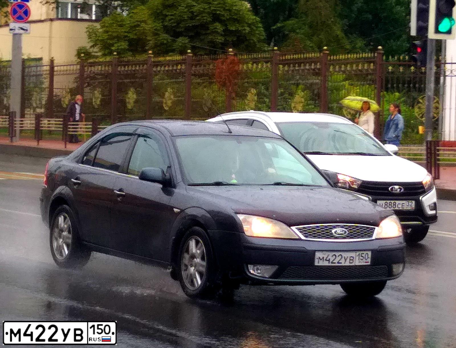 Фото автомобиля FORD MONDEO, 2006 — госномер О492ЕК32. Цвет: ТЕМНО-СЕРЫЙ