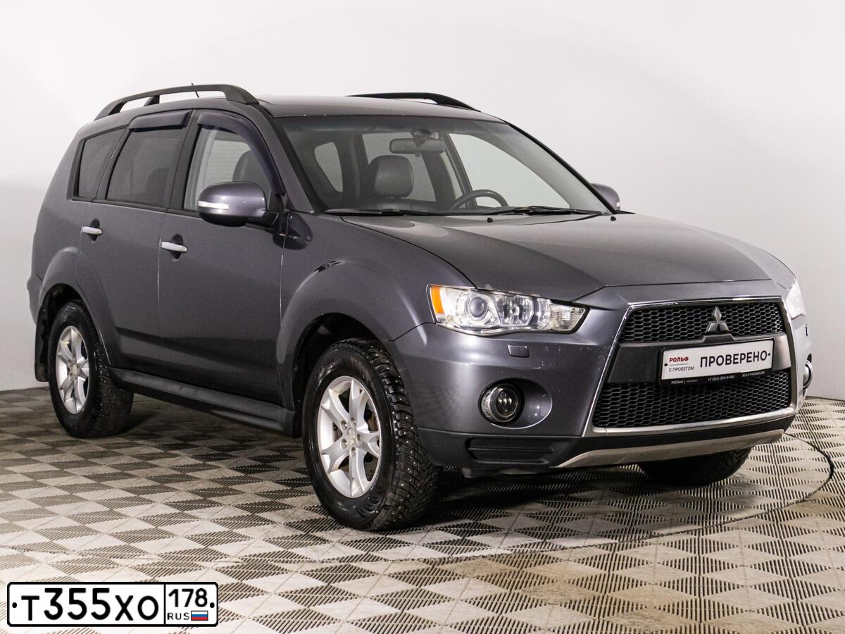 Фото автомобиля MITSUBISHI OUTLANDER, 2011 — госномер Т355ХО178. Цвет: СЕРЫЙ