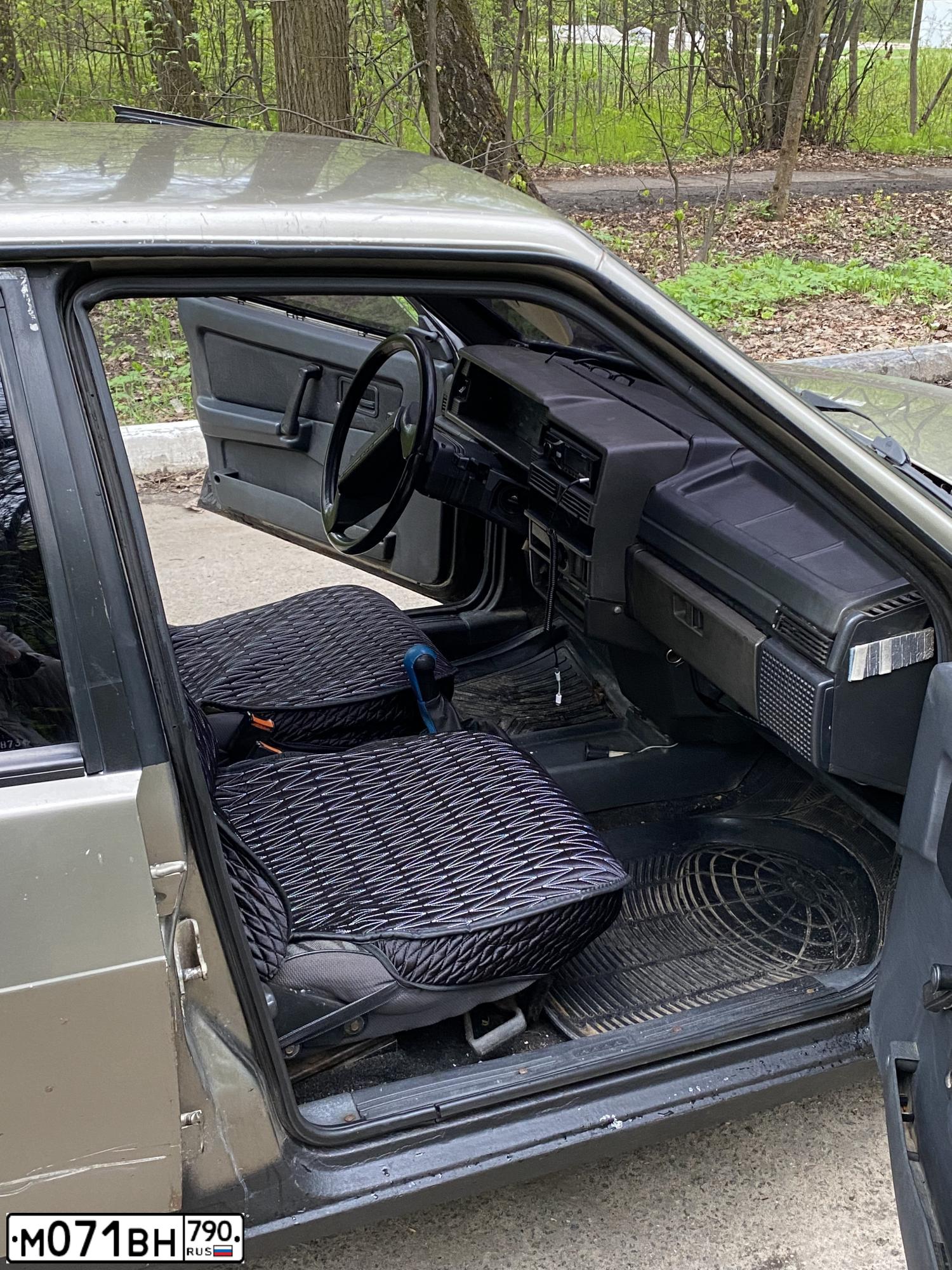 Фото автомобиля LADA 2109 SAMARA, 2000 — госномер У811ОУ797. Цвет: СЕРО-ЗЕЛЕНЫЙ
