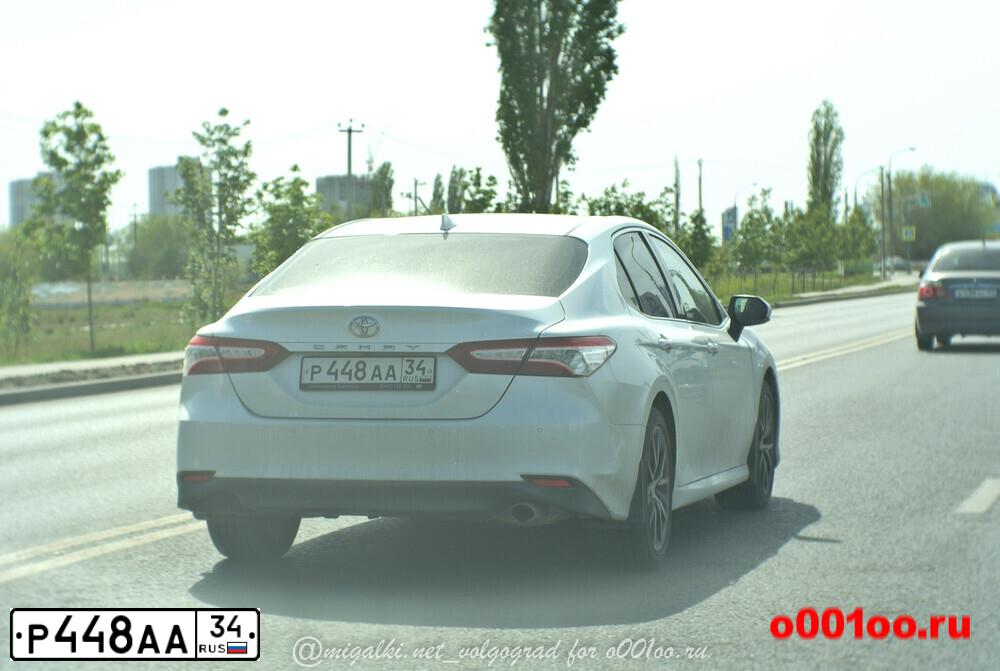 Фото автомобиля GAZ 3110 WOLGA, 2003 — госномер Р448АА34. Цвет: Белый