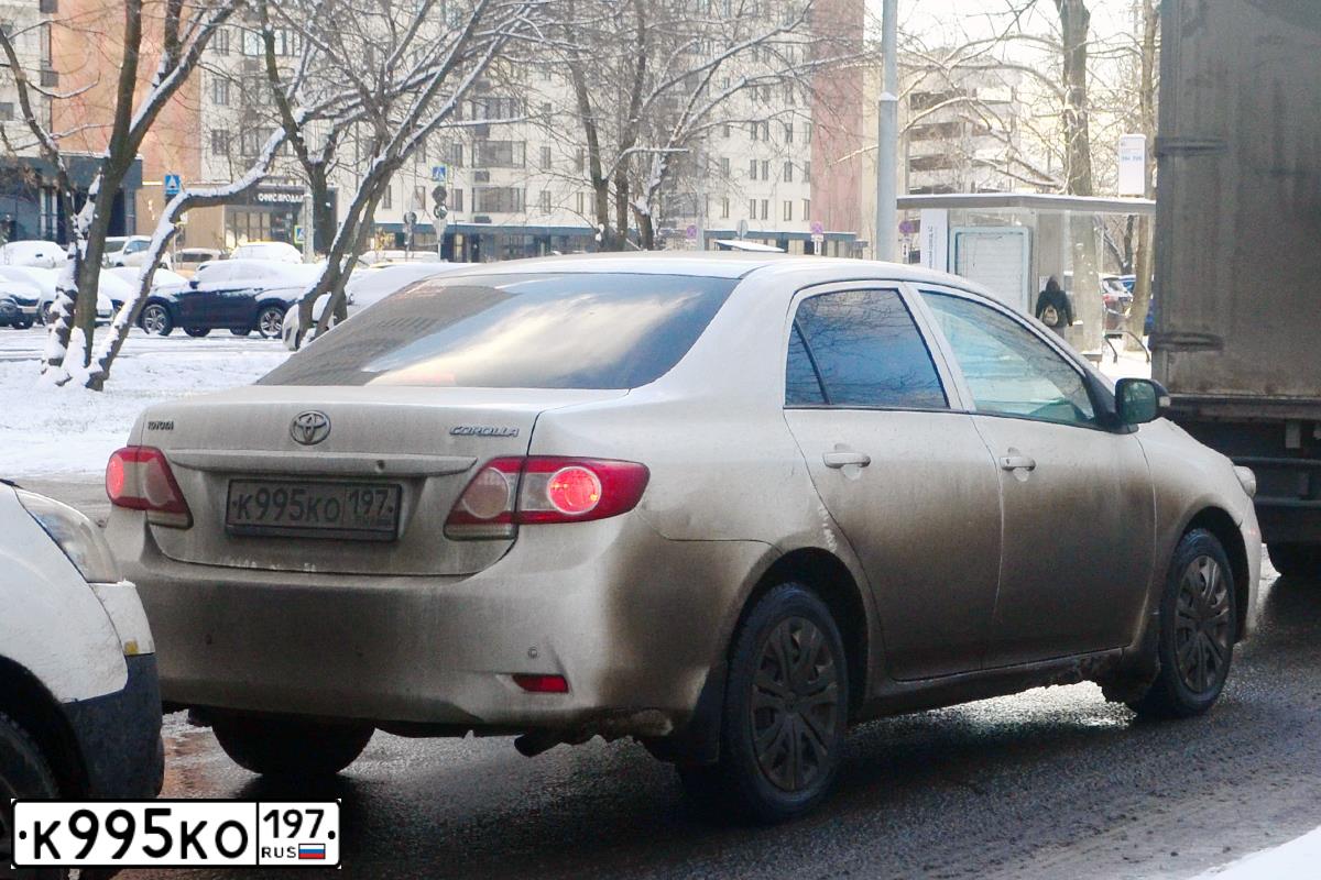 Фото автомобиля TOYOTA COROLLA, 2010 — госномер К995КО197. Цвет: Белый