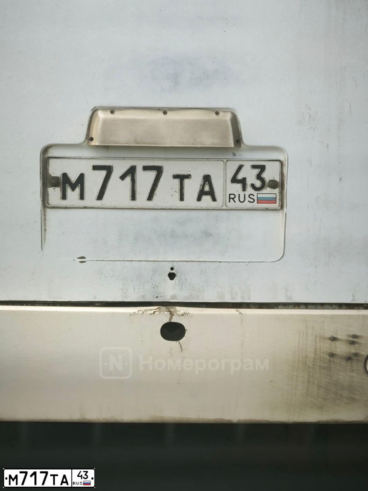 Фото автомобиля PAZ 4234, 2016 — госномер М717ТА43. Цвет: Белый