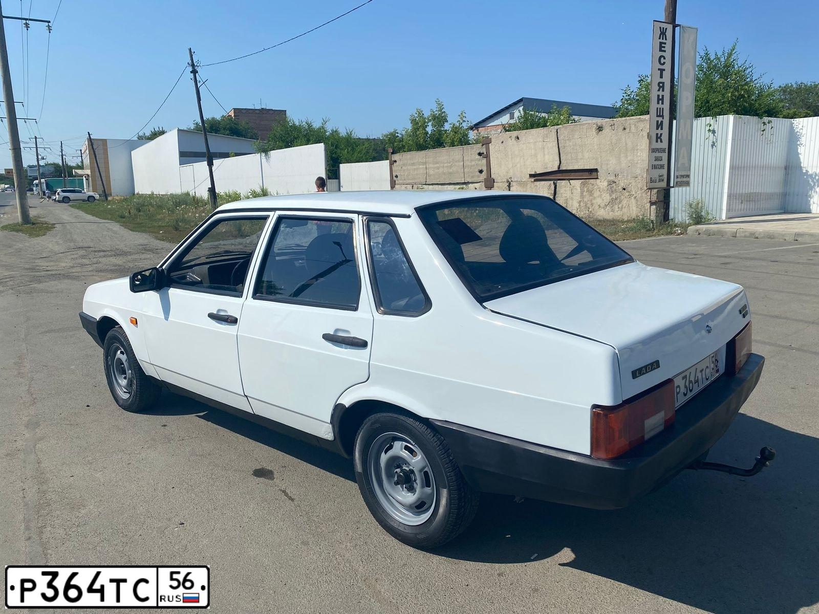 Фото автомобиля LADA 21099, 1996 — госномер К583АМ156. Цвет: Белый