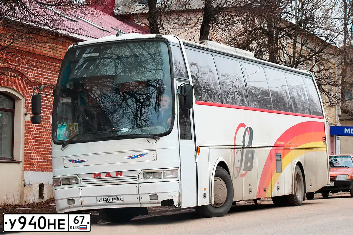 Фото автомобиля MAN UNSPECIFIED, 1993 — госномер У940НЕ67. Цвет: БЕЛЫЙ