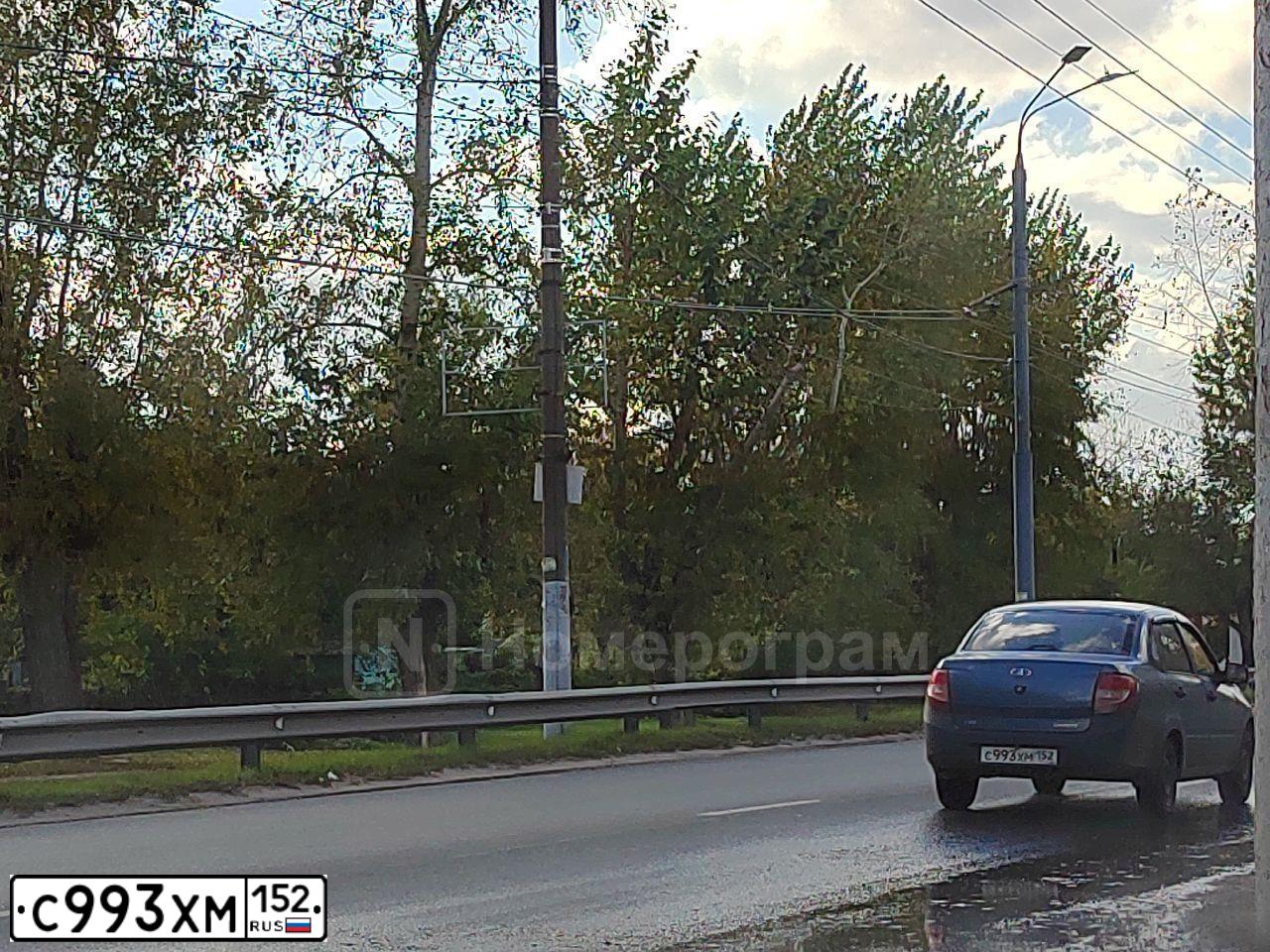 Фото автомобиля LADA 2190 GRANTA, 2014 — госномер У821ТР76. Цвет: СИНИЙ