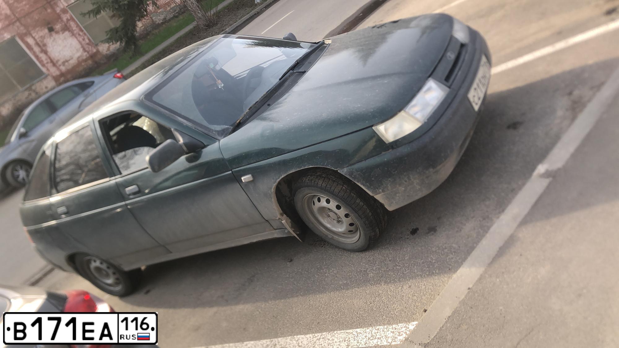 Фото автомобиля HYUNDAI SOLARIS, 2011 — госномер К337ОС164. Цвет: КРАСНЫЙ ГРАНАТ