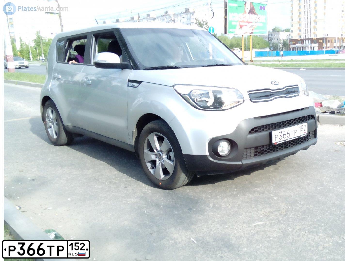Фото автомобиля KIA SOUL, 2019 — госномер Р366ТР152. Цвет: Серый