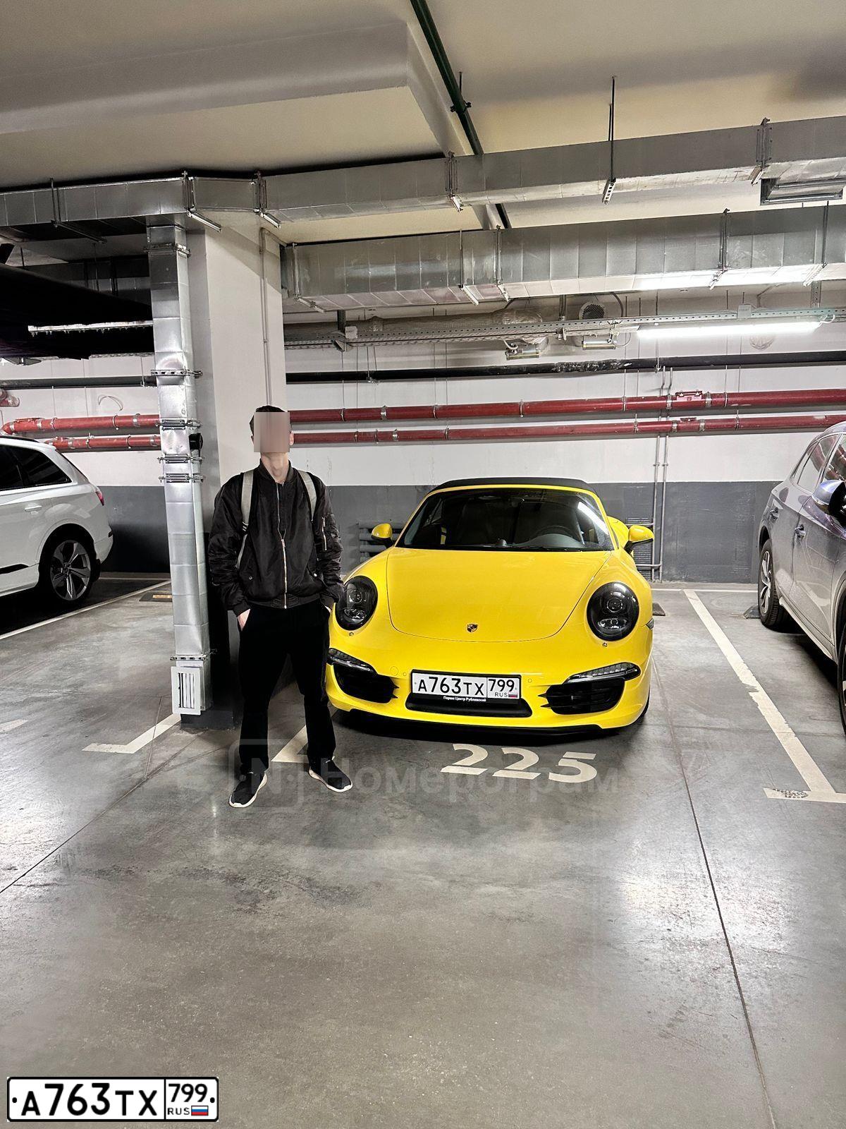 Фото автомобиля PORSCHE 911 CARRERA, 2014 — госномер А763ТХ799. Цвет: ЖЁЛТЫЙ