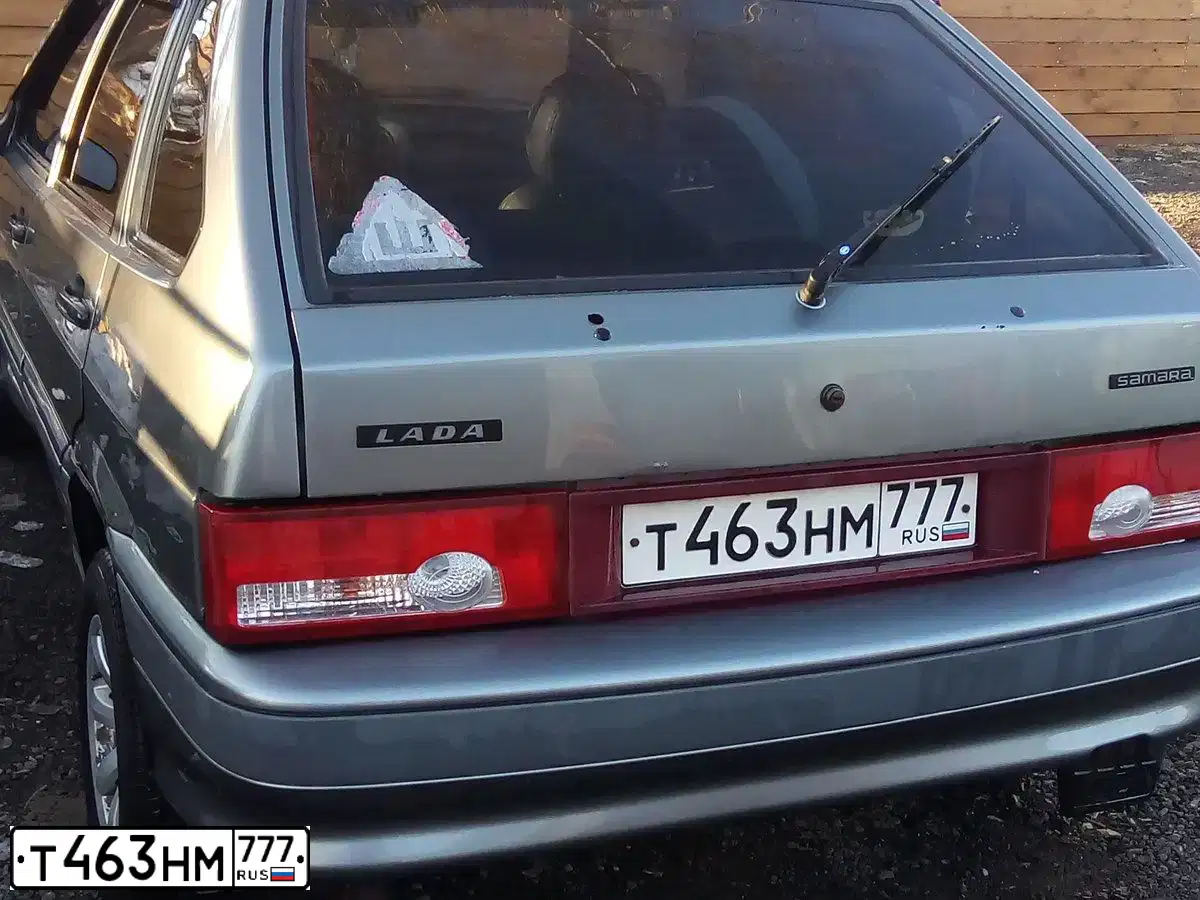 Фото автомобиля LADA 2114 SAMARA, 2005 — госномер Н118СЕ33. Цвет: Серебристо-серый