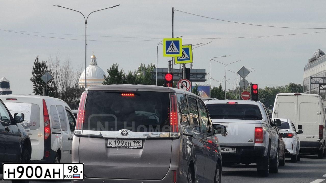 Фото автомобиля MITSUBISHI LANCER, 2007 — госномер С253РС196. Цвет: синий