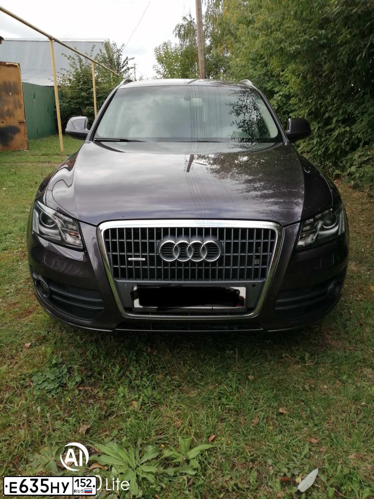 Фото автомобиля AUDI Q5, 2011 — госномер Е635НУ152. Цвет: СЕРО-СИРЕНЕВЫЙ