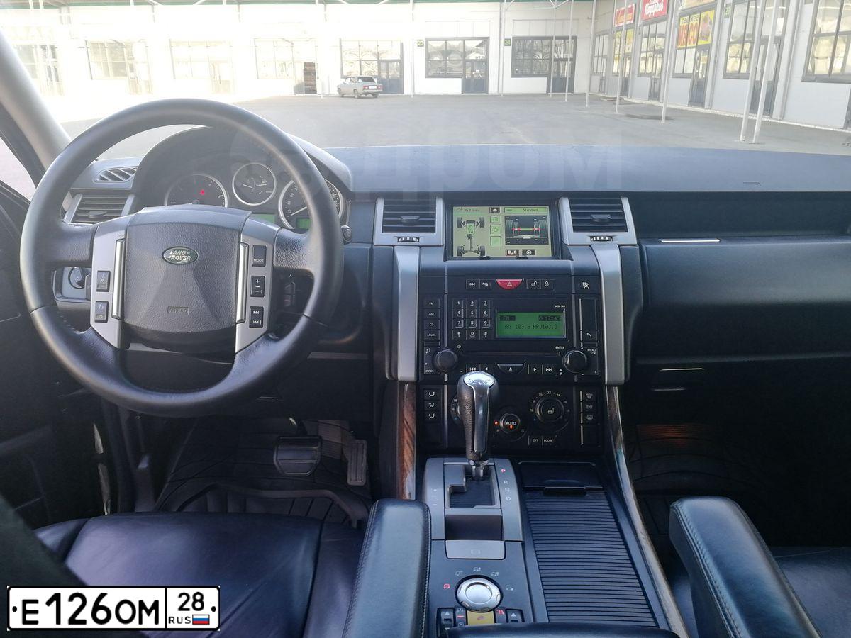 Фото автомобиля LANDROVER RANGE ROVER SPORT, 2008 — госномер Х328АМ65. Цвет: ЧЕРНЫЙ