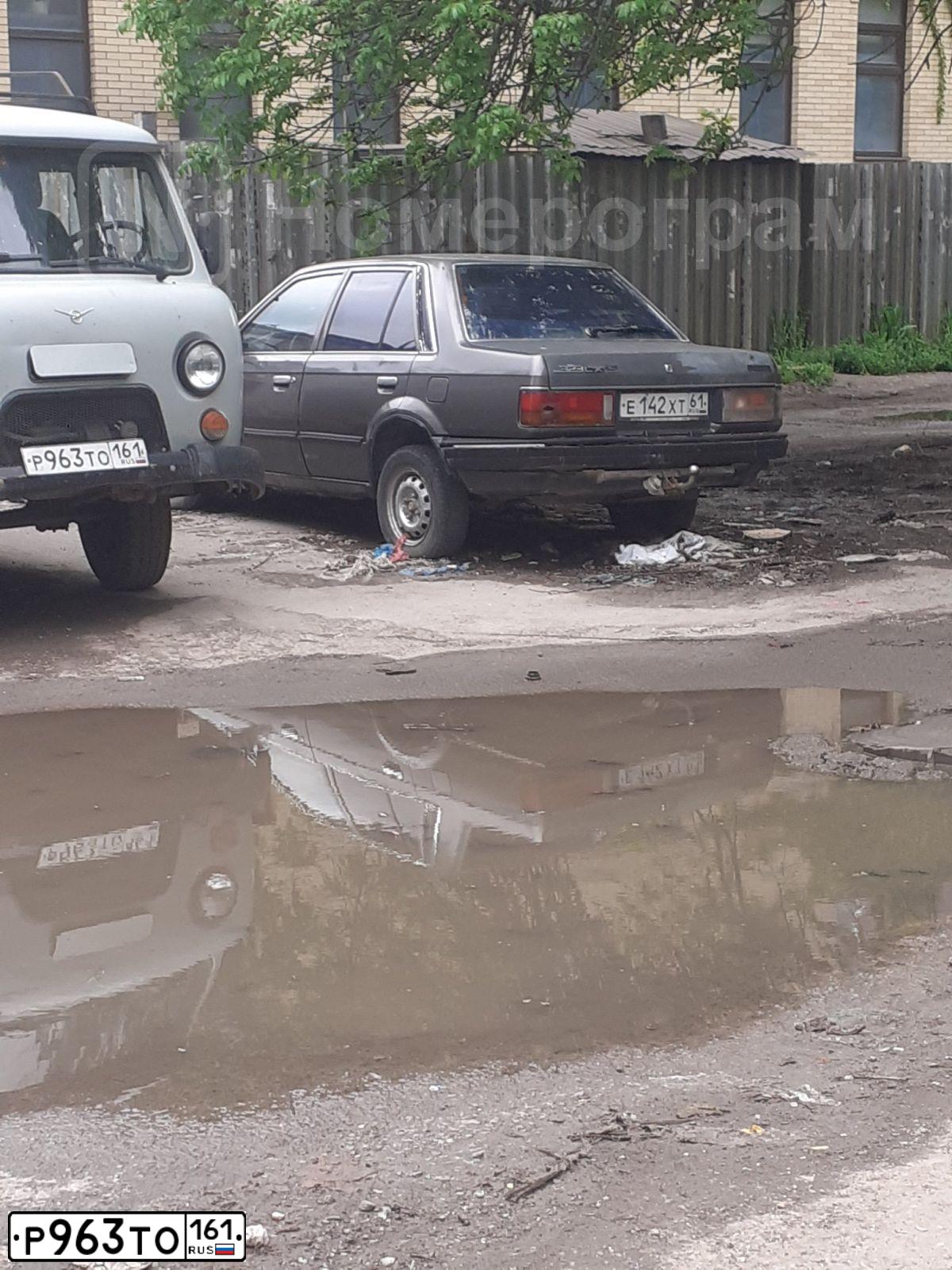 Фото автомобиля UAZ 3741, 2018 — госномер Р963ТО161. Цвет: СВЕТЛ СЕР НЕМЕТАЛЛИК