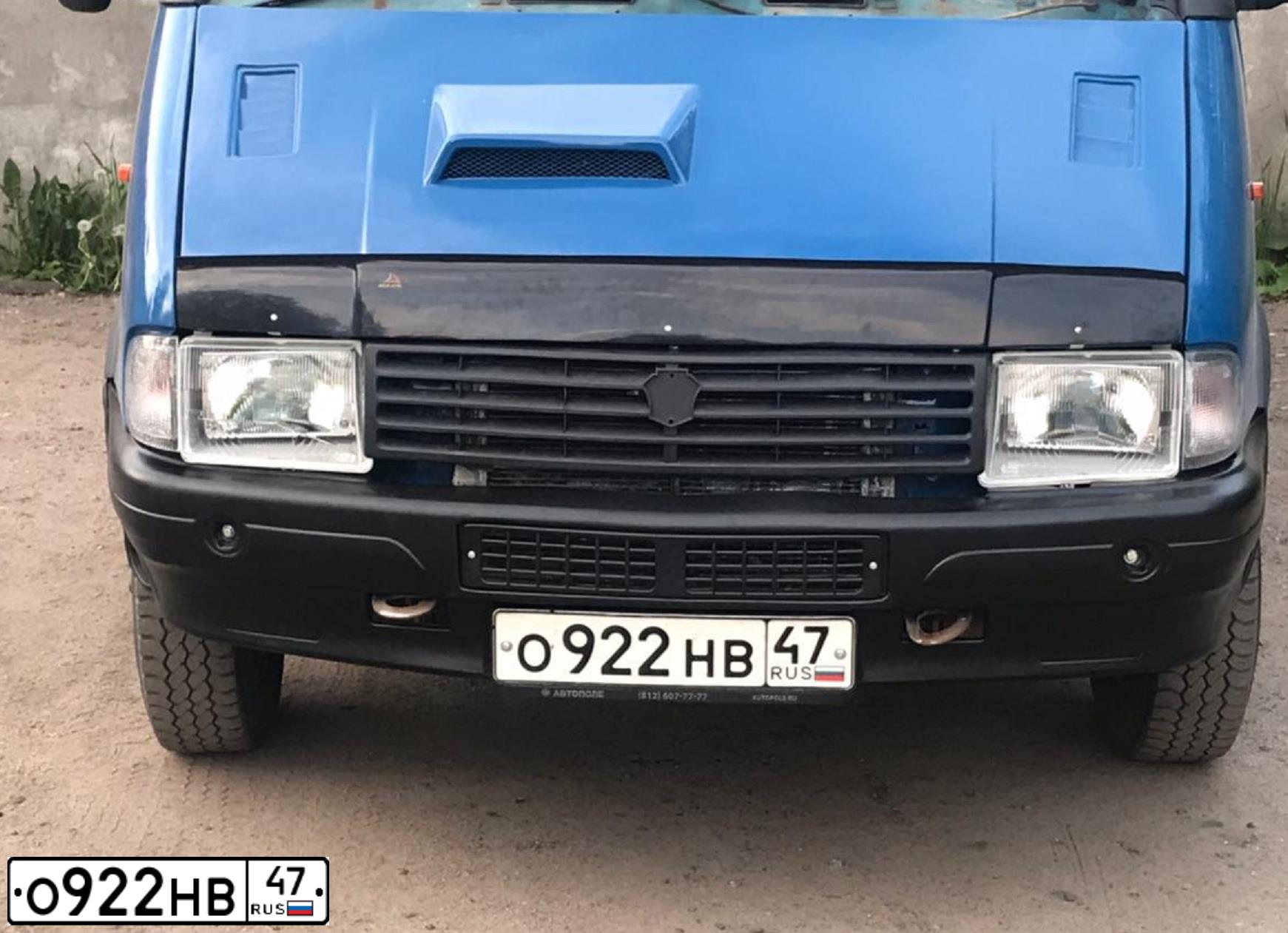 Фото автомобиля GAZ 3302 EL, 1996 — госномер К824ВХ147. Цвет: синий
