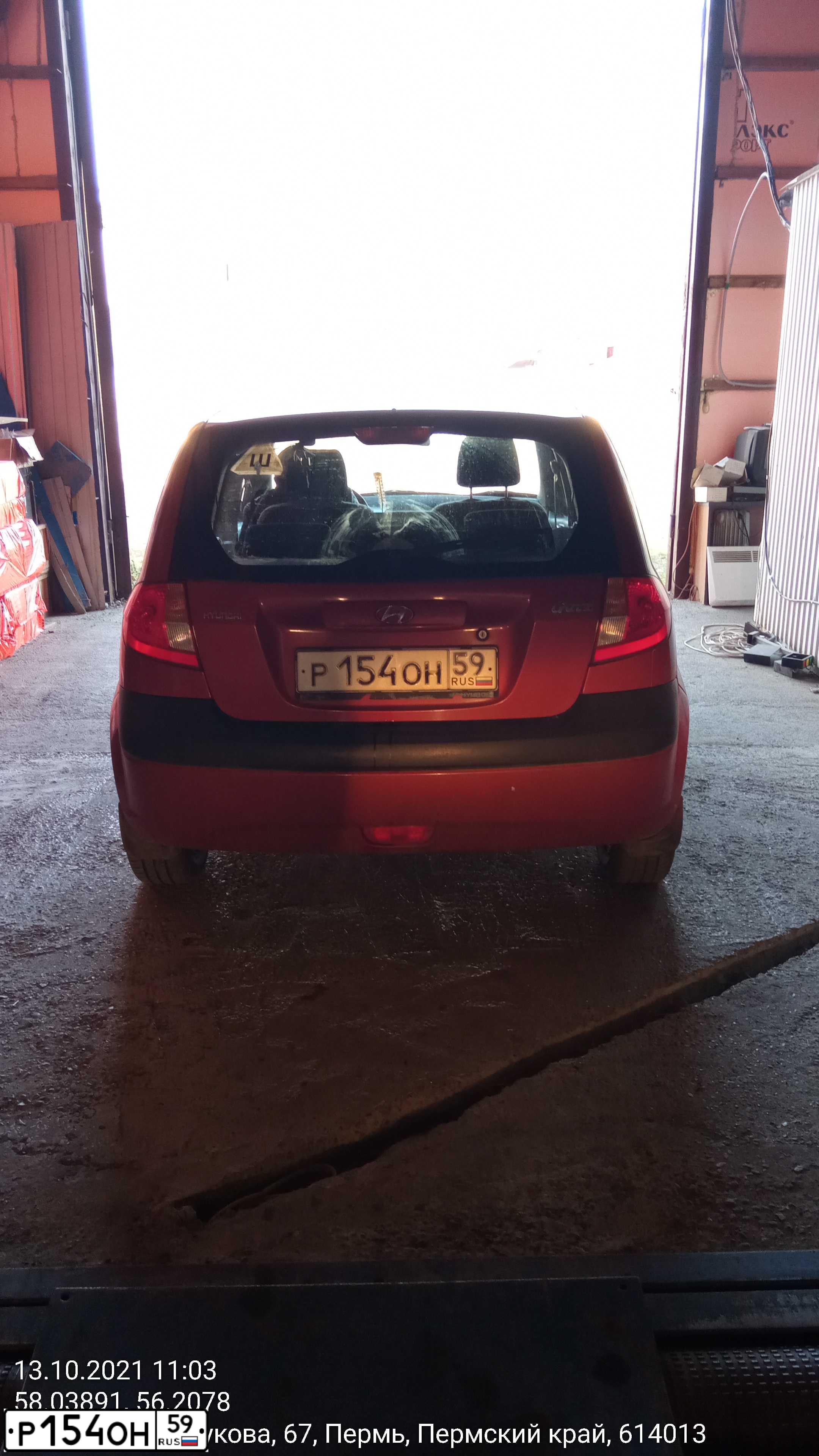 Фото автомобиля HYUNDAI GETZ, 2008 — госномер Р154ОН59. Цвет: КРАСНЫЙ