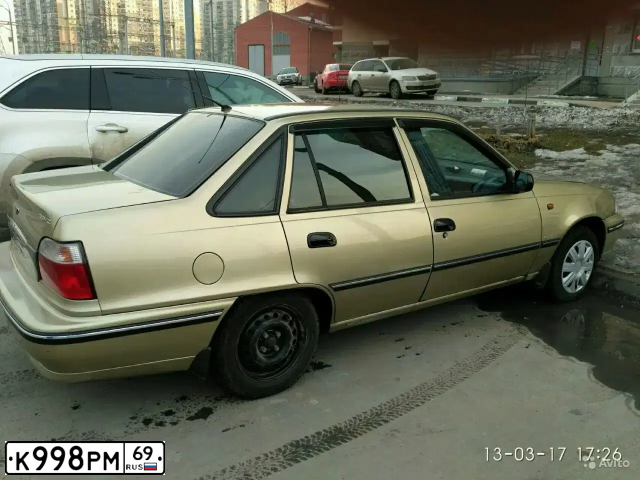 Фото автомобиля DAEWOO NEXIA, 2007 — госномер С267ЕК197. Цвет: ПЕСОЧНЫЙ