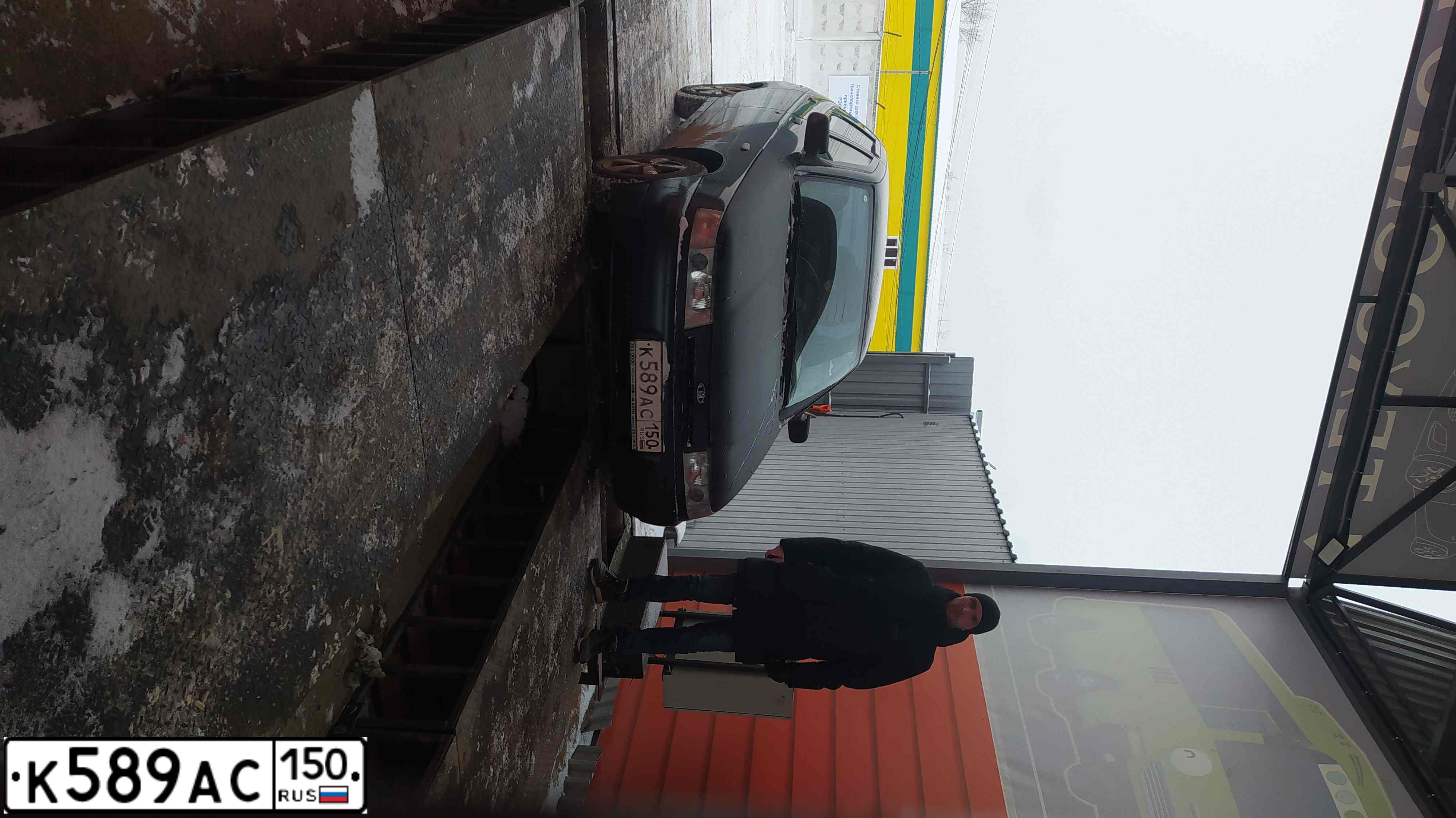 Фото автомобиля LADA 2112, 2006 — госномер К589АС150. Цвет: ГРАФИТОВЫЙ МЕТАЛЛИК