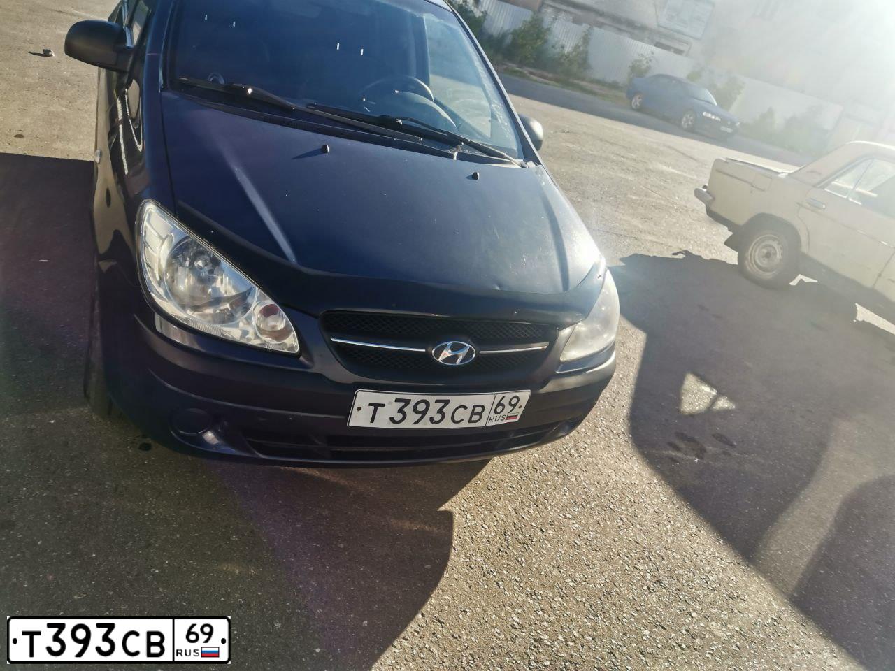 Фото автомобиля HYUNDAI GETZ, 2008 — госномер Т393СВ69. Цвет: СЕРЫЙ ТЕМНЫЙ