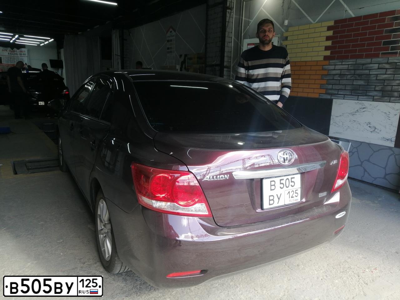 Фото автомобиля TOYOTA ALLION, 2012 — госномер Р785ХР27