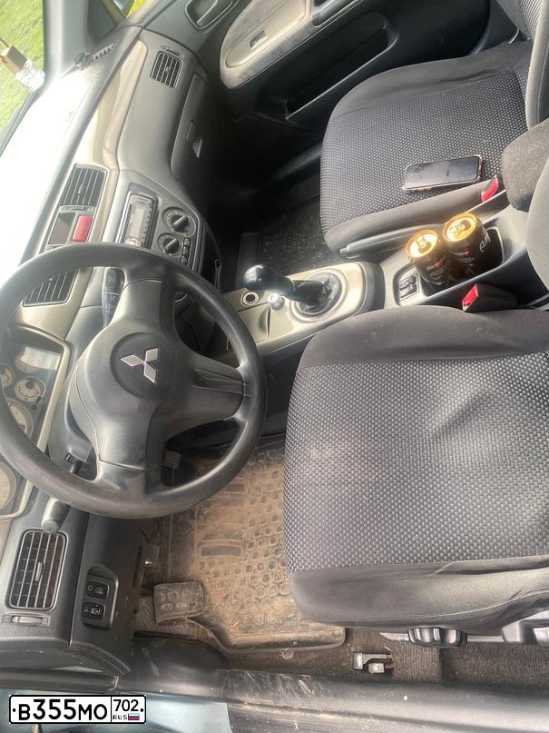 Фото автомобиля MITSUBISHI LANCER, 2006 — госномер Р762ЕН198