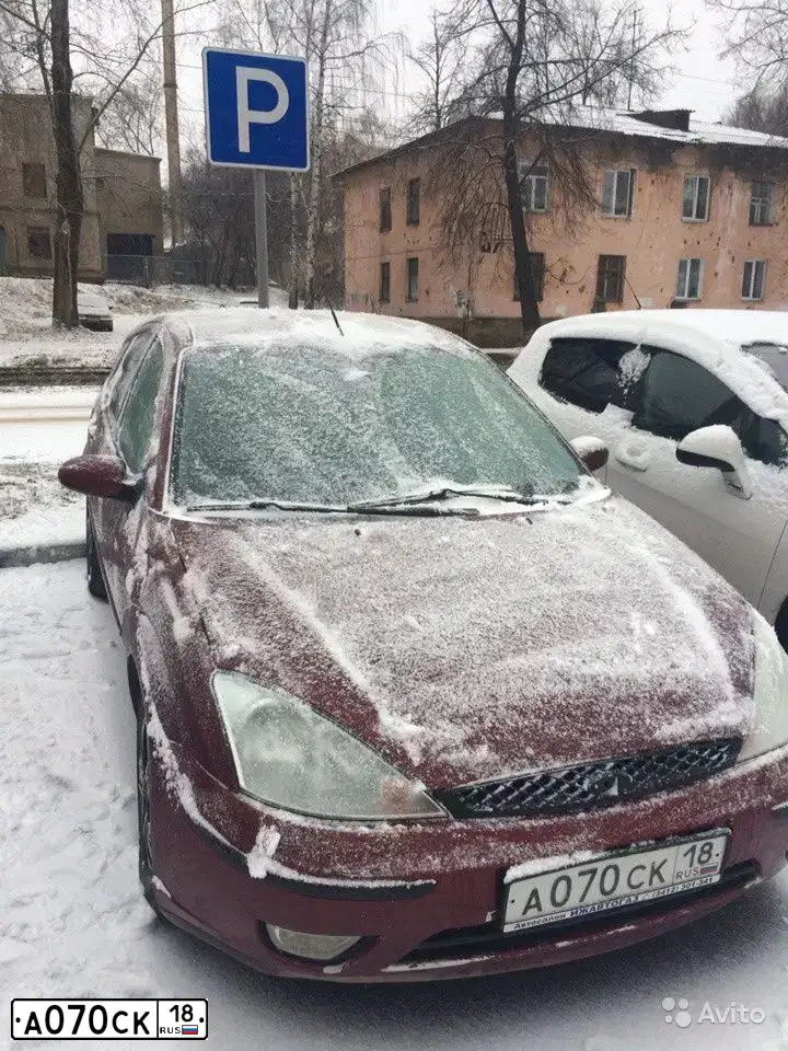 Фото автомобиля FORD FOCUS, 2005 — госномер А070СК18. Цвет: КРАСНЫЙ