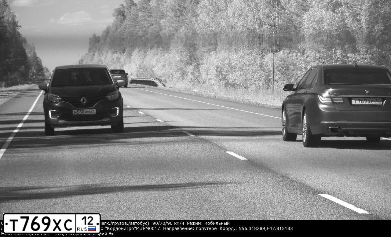 Фото автомобиля BMW SERIE 7, 2014 — госномер О152ОО152. Цвет: Коричневый