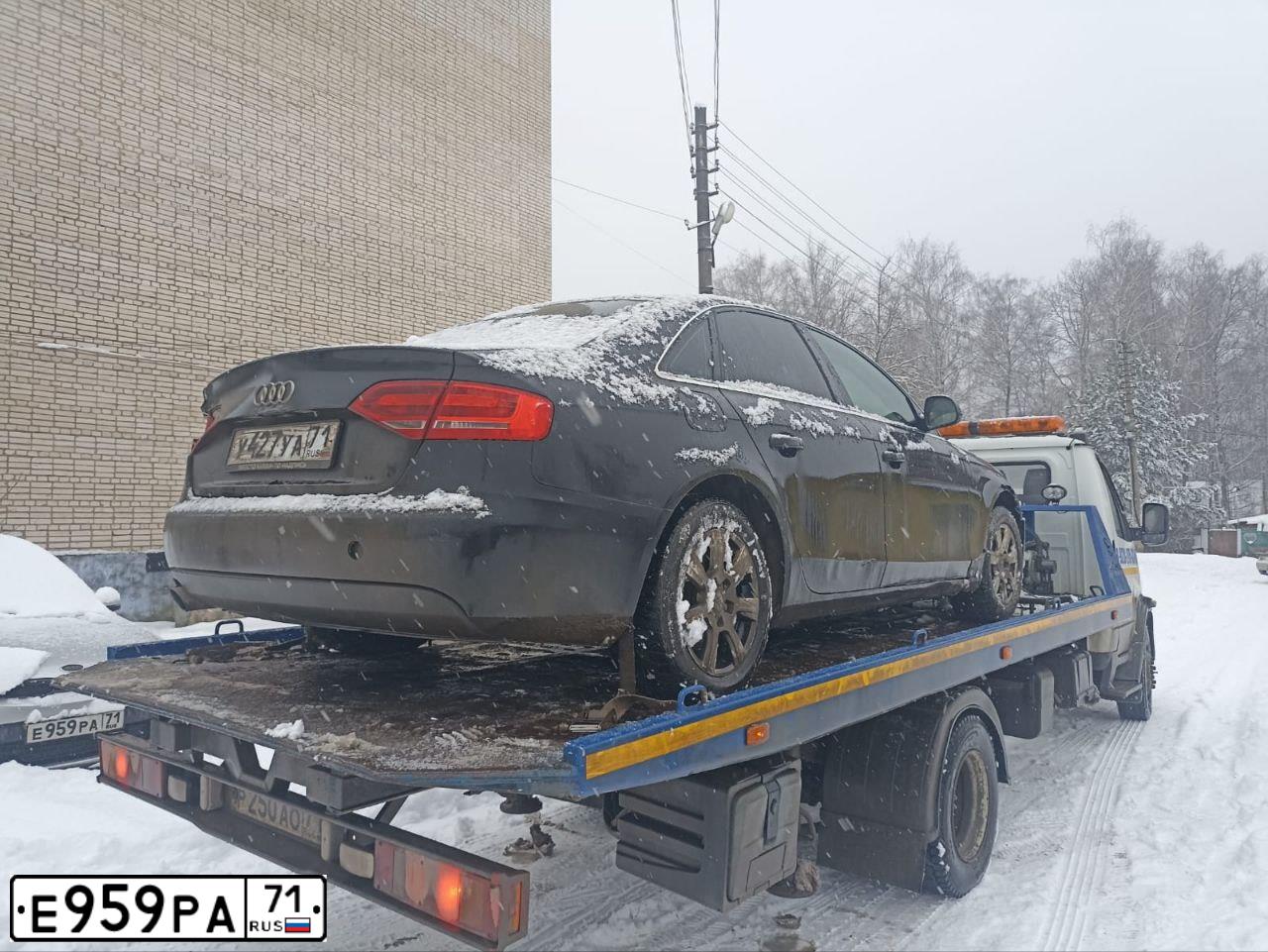 Фото автомобиля LADA 2112, 2007 — госномер К521РР30. Цвет: ГРАФИТОВЫЙ МЕТАЛЛИК