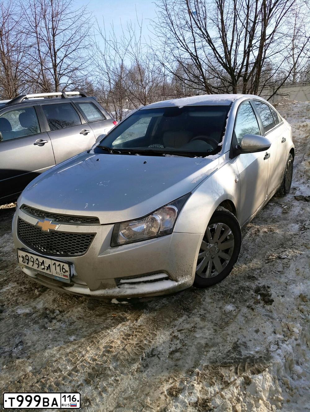 Фото автомобиля RENAULT LOGAN, 2013 — госномер Т999ВА116. Цвет: СВЕТЛО-СЕРЫЙ