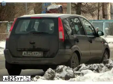 Фото автомобиля FORD FUSION, 2006 — госномер А825УР74. Цвет: ЧЕРНЫЙ