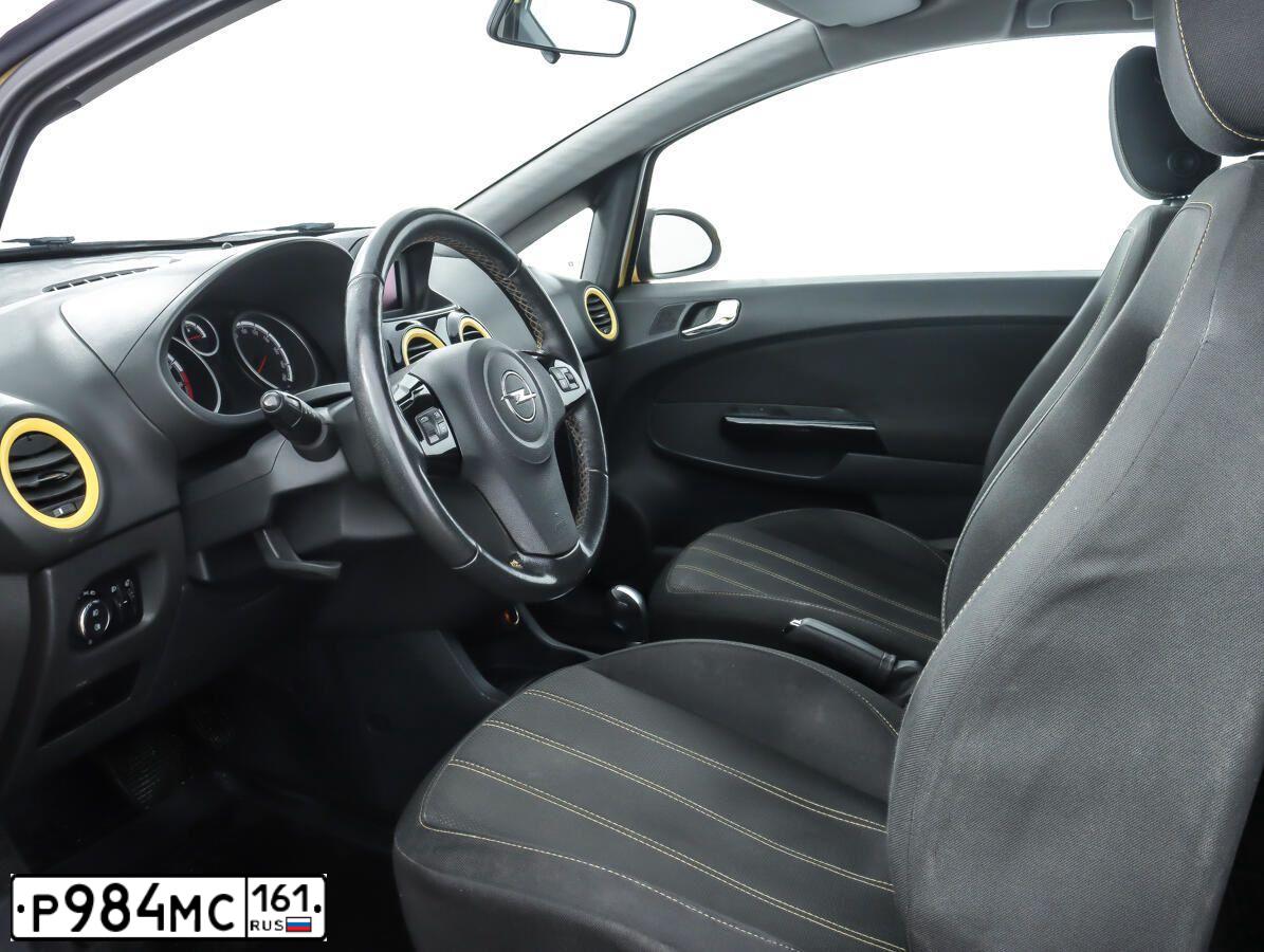 Фото автомобиля VOLKSWAGEN CADDY, 2004 — госномер Р984МС161. Цвет: СИНИЙ
