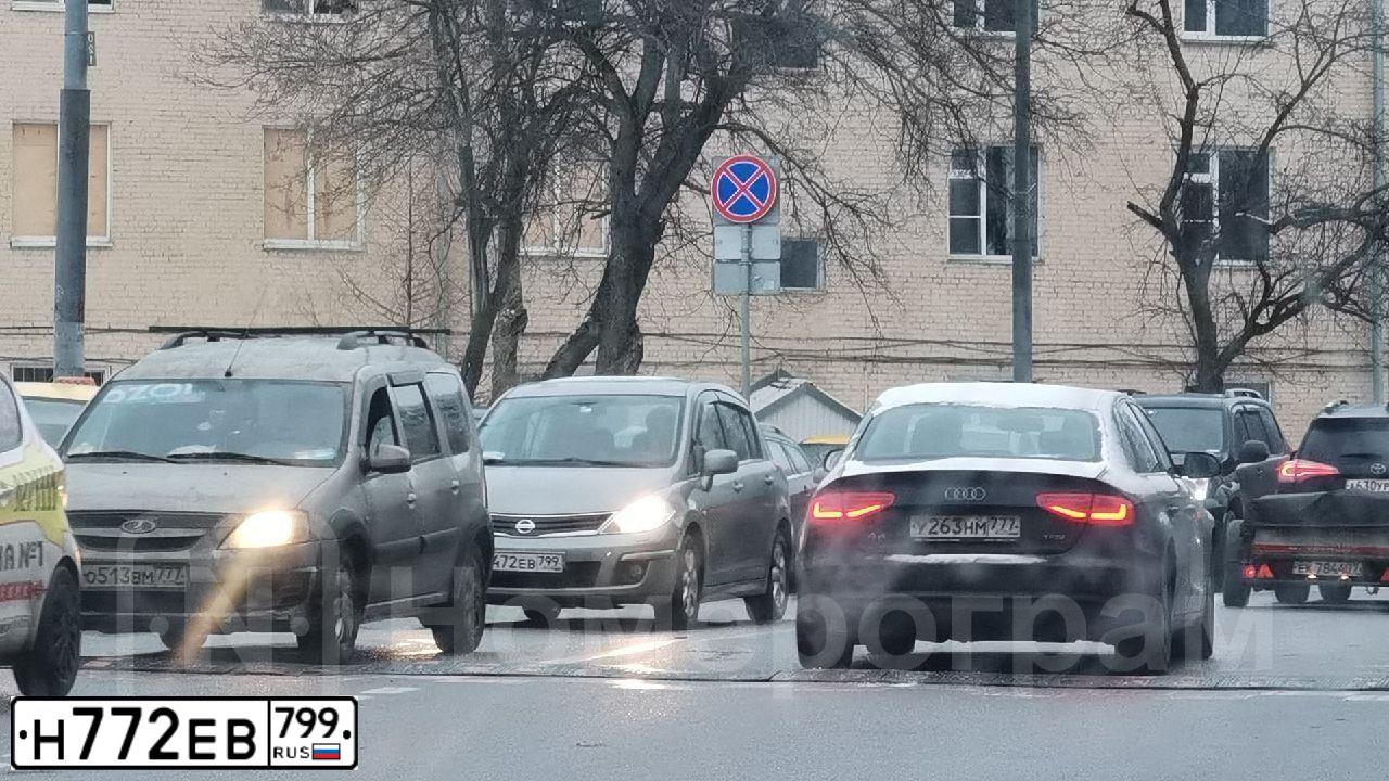 Фото автомобиля HYUNDAI GETZ, 2008 — госномер А856МО155. Цвет: ТЕМНО-СЕРЫЙ
