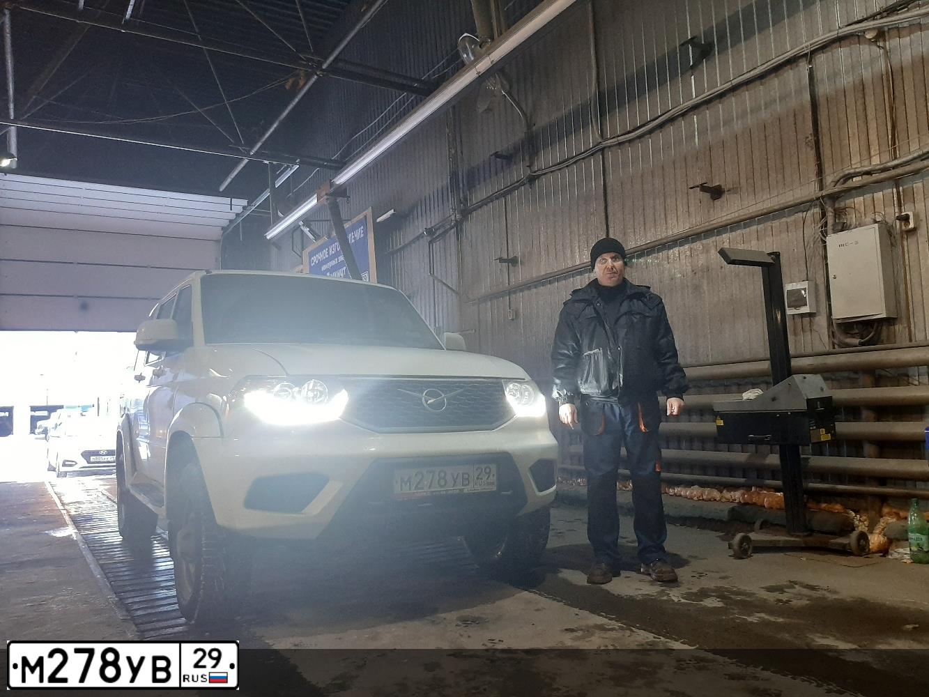 Фото автомобиля UAZ 3163 PATRIOT, 2019 — госномер М278УВ29. Цвет: БЕЛЫЙ