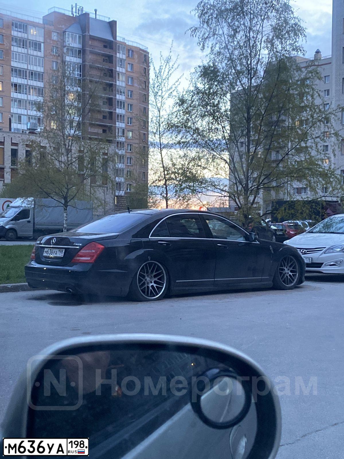 Фото автомобиля MERCEDES S-KLASSE, 2007 — госномер Х495ЕС37. Цвет: ЧЕРНЫЙ